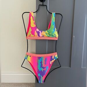 NEW Dippin’ Daisy’s Bikini Set